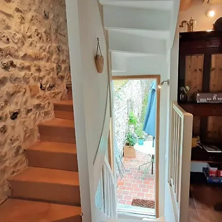 -parking Prive -maison Entiere -balancoire En Interieur-coeur Historique -la Clef De 옹플뢰르