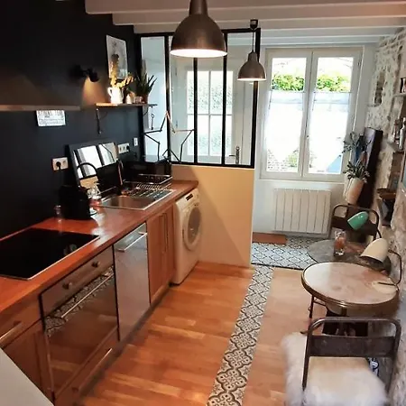 -parking Prive -maison Entiere -balancoire En Interieur-coeur Historique -la Clef De 펜션