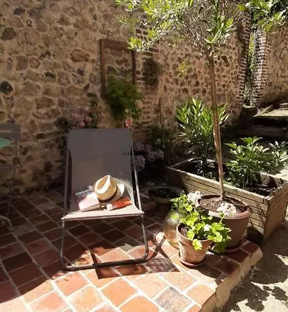 -parking Prive -maison Entiere -balancoire En Interieur-coeur Historique -la Clef De Holiday home *