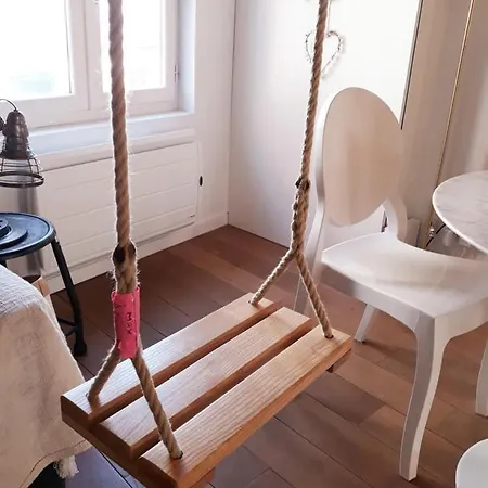 -parking Prive -maison Entiere -balancoire En Interieur-coeur Historique -la Clef De Nyaraló Honfleur
